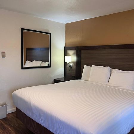 Sunrise Motor Inn Cody Extérieur photo