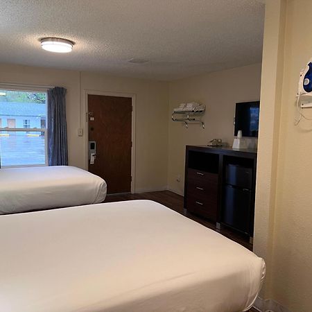 Sunrise Motor Inn Cody Extérieur photo