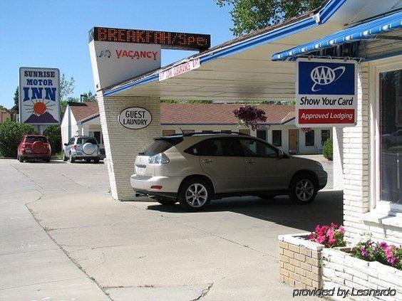 Sunrise Motor Inn Cody Extérieur photo