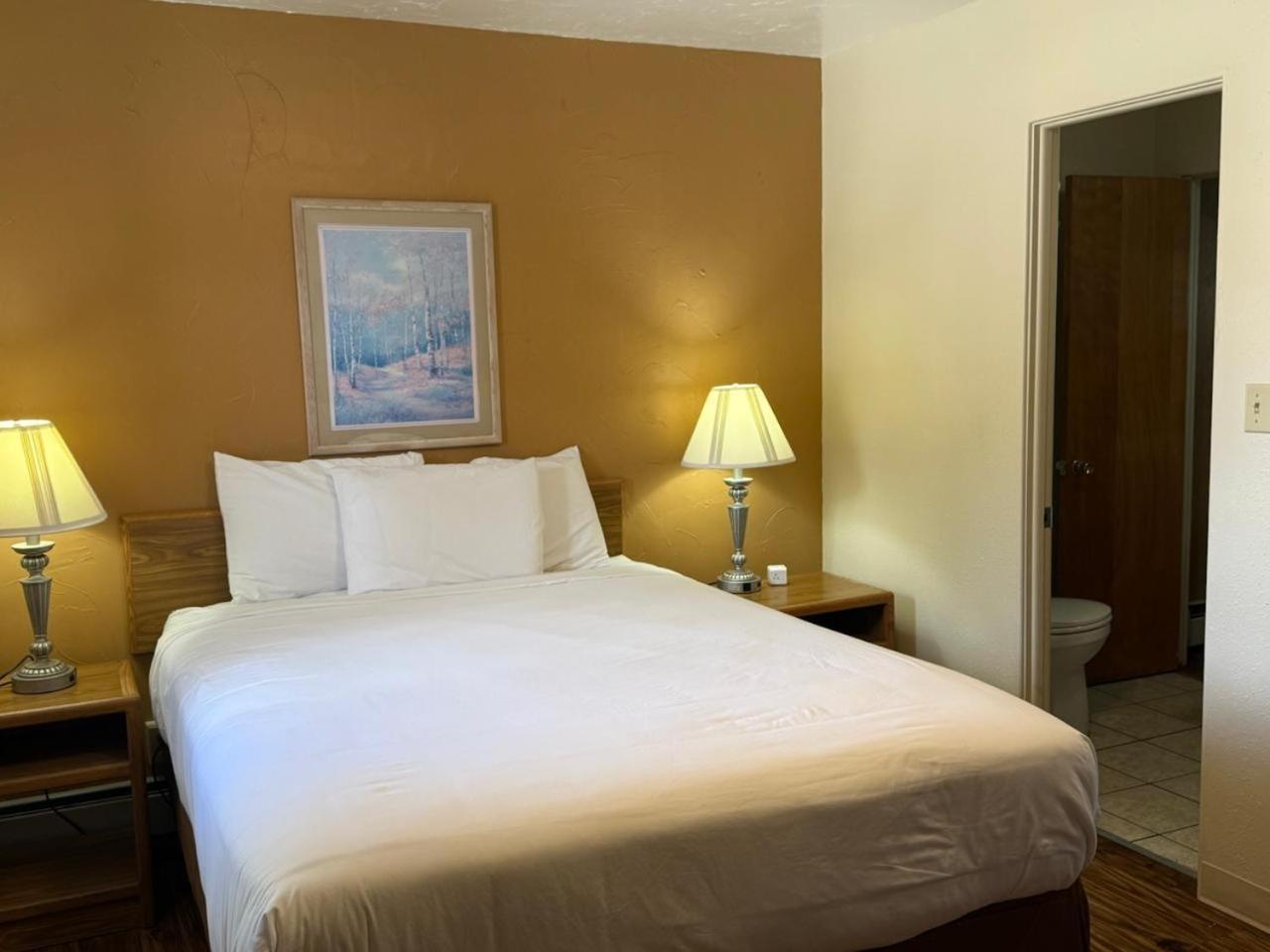 Sunrise Motor Inn Cody Extérieur photo