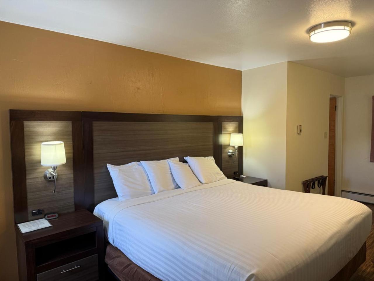 Sunrise Motor Inn Cody Extérieur photo