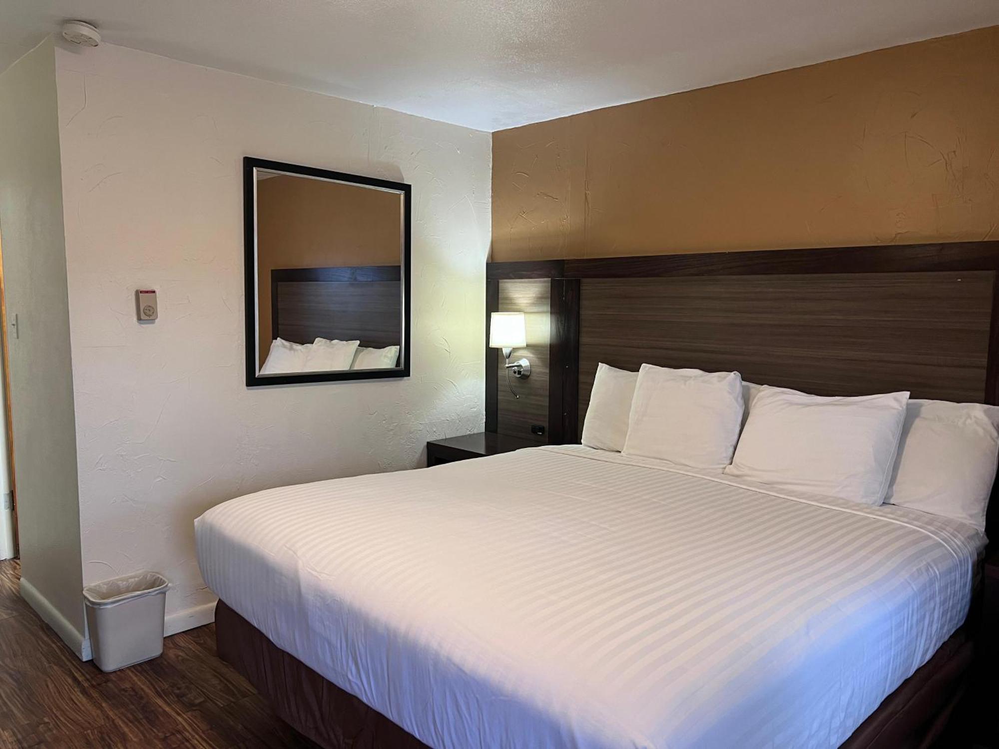 Sunrise Motor Inn Cody Extérieur photo
