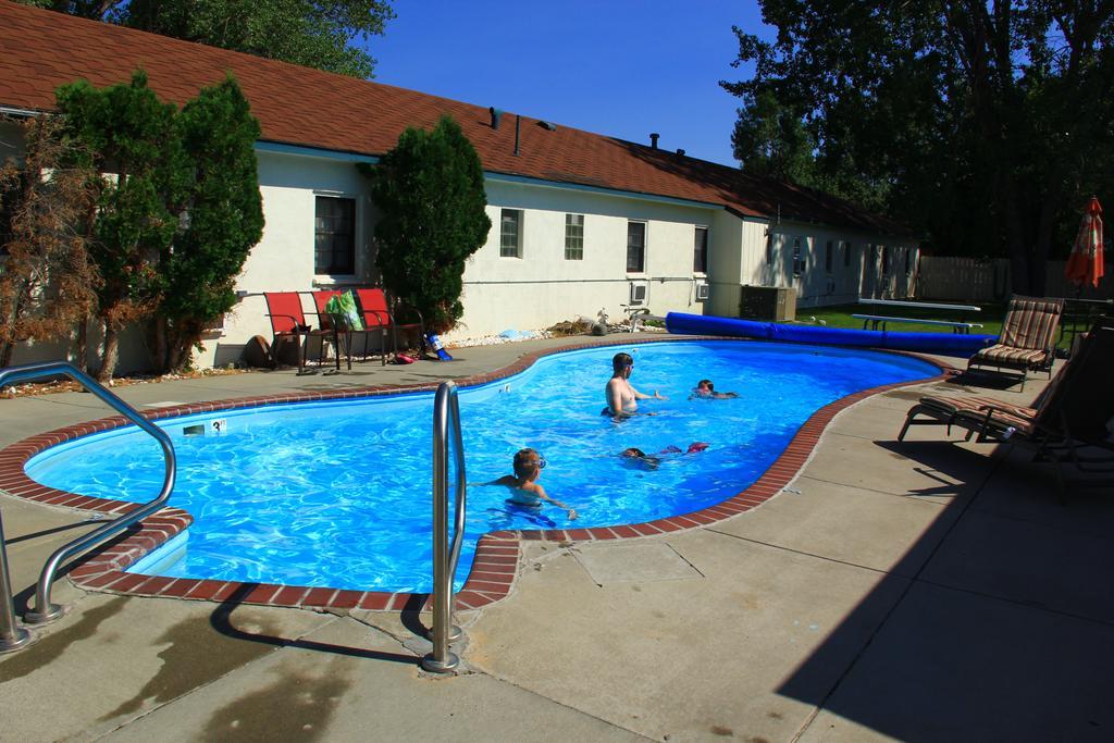 Sunrise Motor Inn Cody Extérieur photo