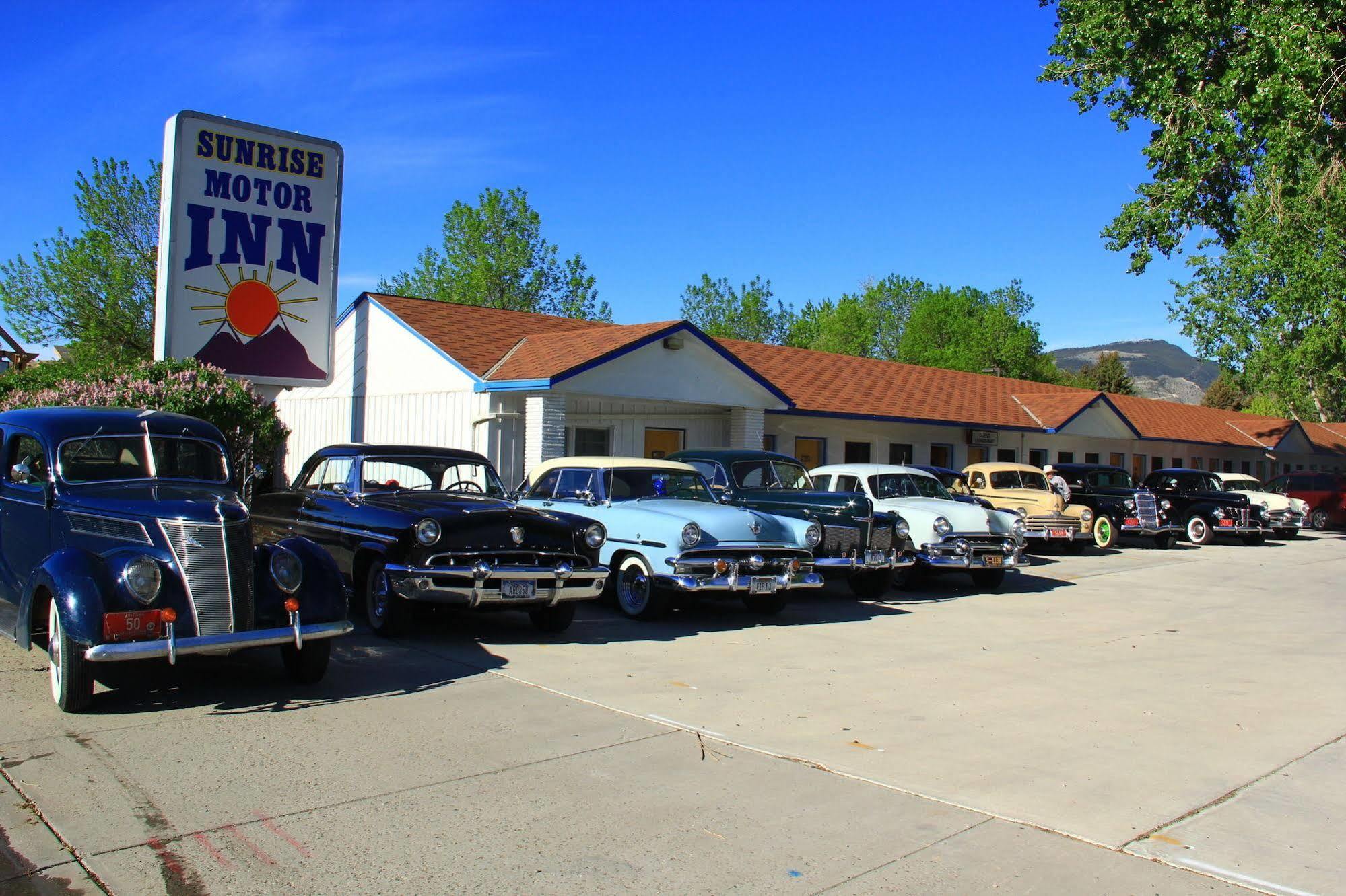 Sunrise Motor Inn Cody Extérieur photo