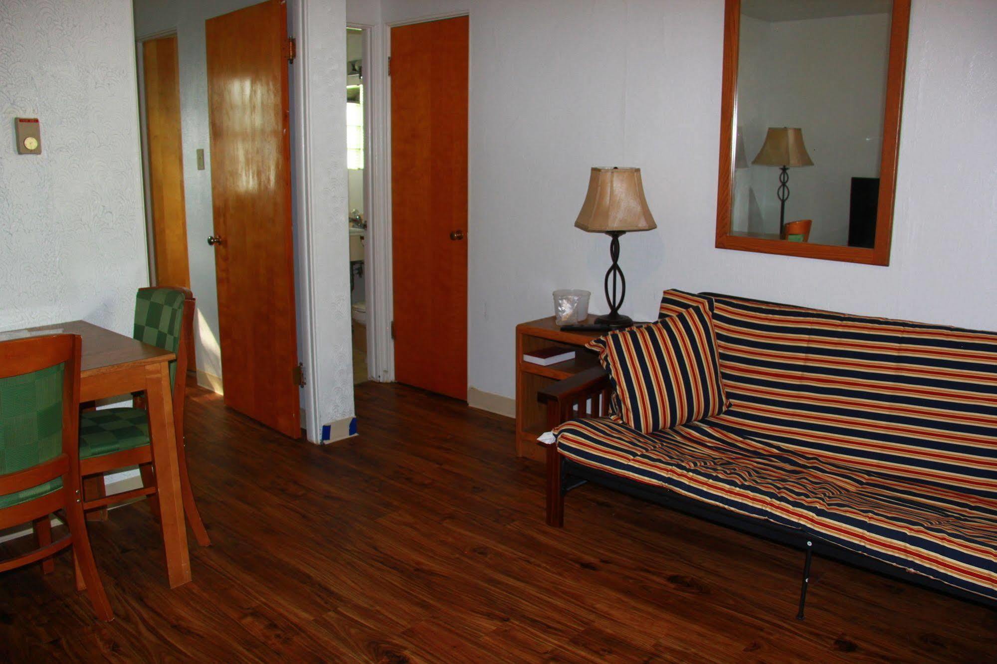 Sunrise Motor Inn Cody Extérieur photo