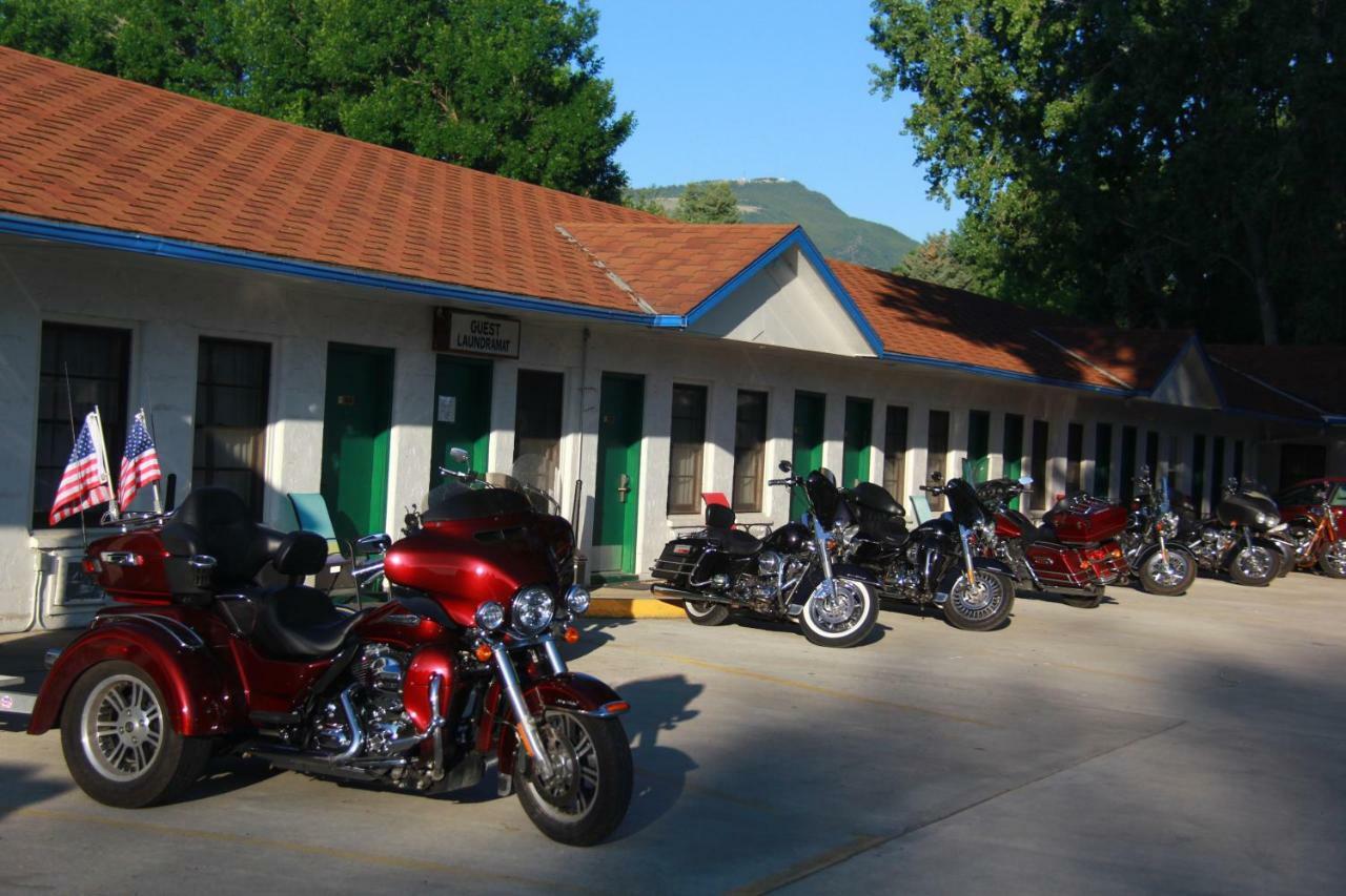 Sunrise Motor Inn Cody Extérieur photo